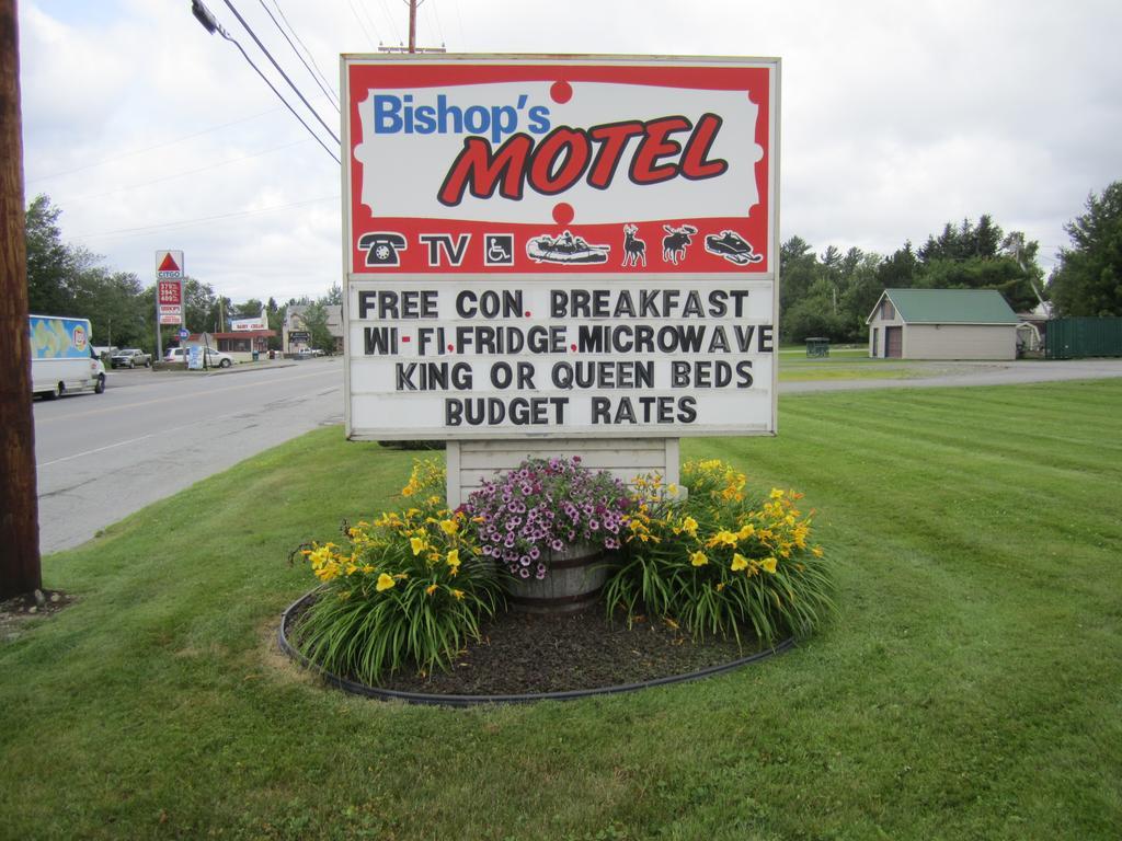 Bishops Country Inn Motel Jackman Exterior foto